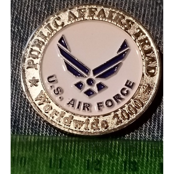 Other - US AIR FORCE  PUBLIC AFFAIRS TRIAD WORLDWIDE 2000  Challenge Coins - Two